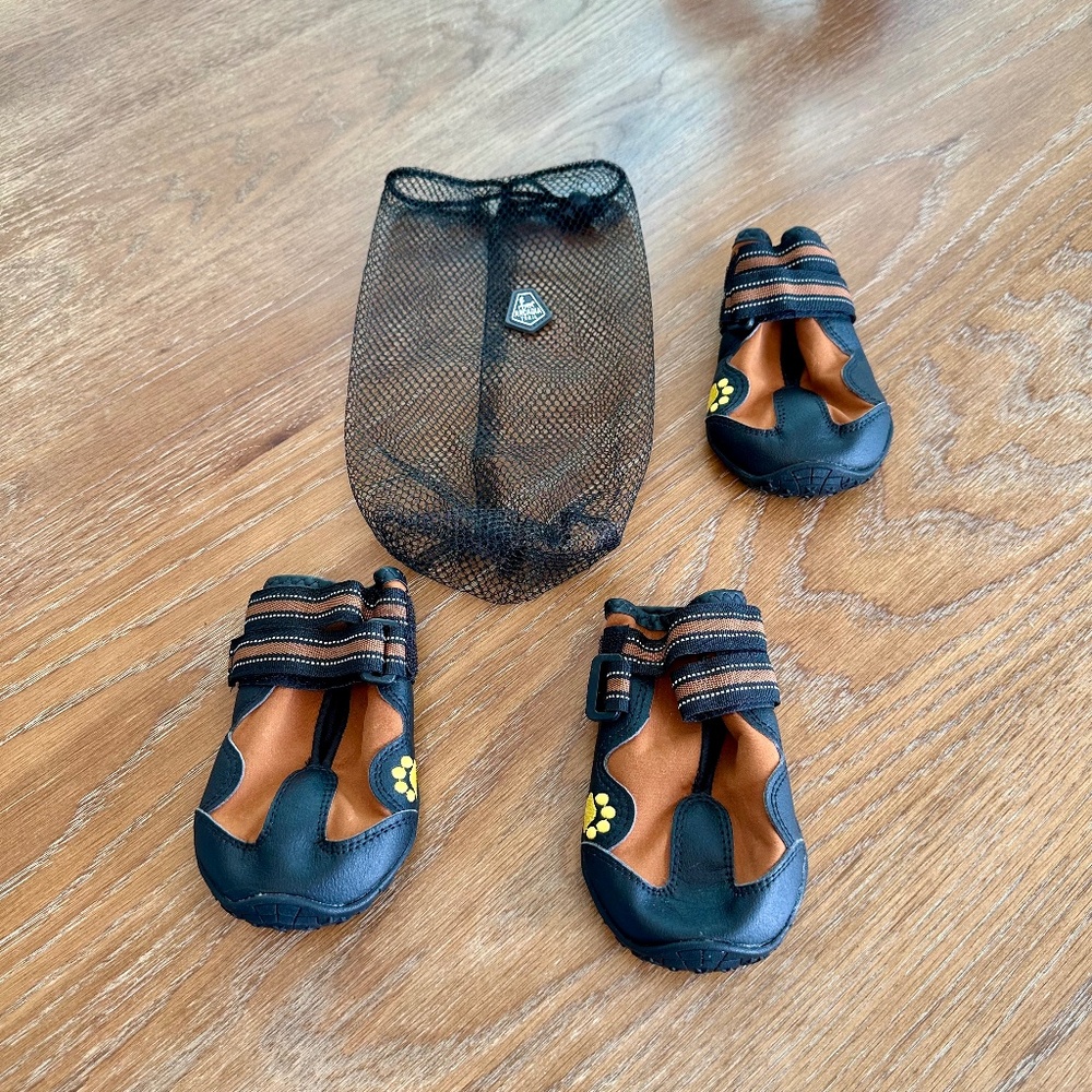 Acadia Trail Dog Booties Size 7 - Only 3 Booties